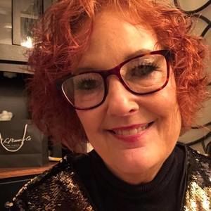 Meet your Posher, Deborah